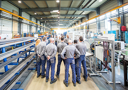 Forécreu team meeting in the plant
