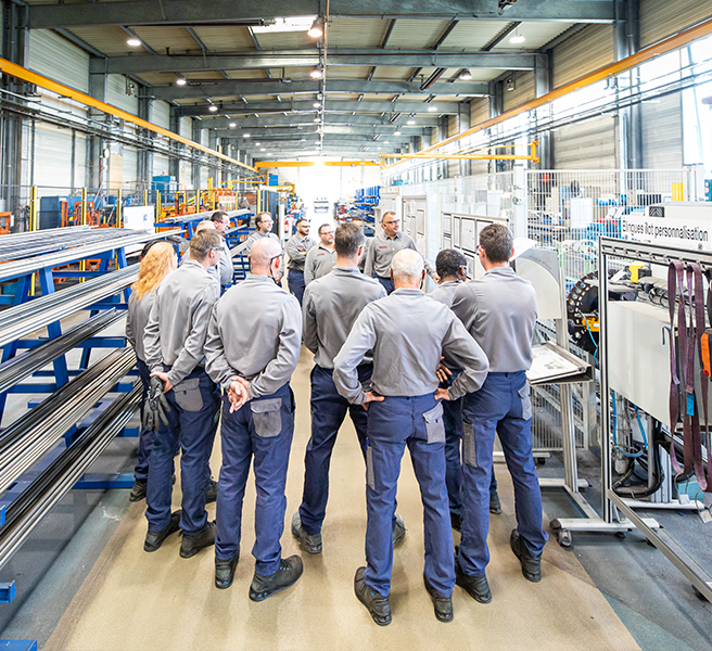 Forécreu team meeting in the plant